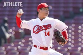 ゴールデン・グラブ賞受賞の“いぶし銀”〜“赤いパンツ”でおなじみの3球団競合右腕まで【カープ歴代新人王の系譜～その3】