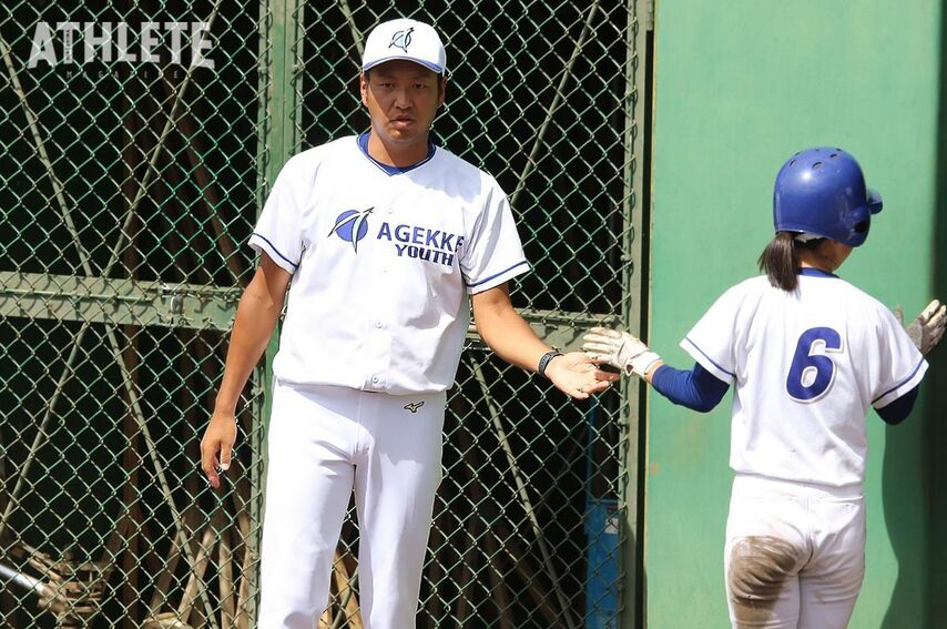 エイジェック女子硬式野球部の監督に、元・西武の中﨑雄太氏が就任