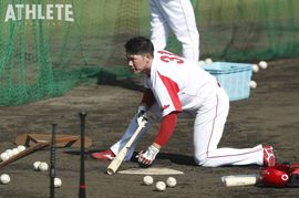 勝敗を左右したプレーに隙はなかったか。カープOB笘篠賢治氏が指摘する坂倉将吾の走塁<br />