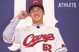 ドラフト3位・鈴木寛人「持ち味は、角度のある真っ直ぐと、キレのあるスライダー」【2020年度 新入団選手発表記者会見】