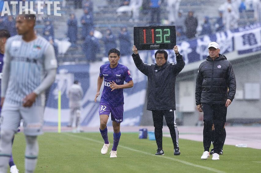 サンフレッチェ広島、19歳MF・越道草太がプロA契約締結