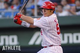 「人前でバットを振るな」。カープの担当スカウトが語る、“投手”嶋重宣への思い