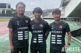 「広島のサッカー界に、一緒に恩返ししていきたい」佐藤寿人が振り返る、サンフレッチェ広島時代の山岸智