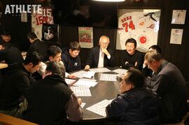 カープファンにおなじみの名店「カープ鳥」が、新メニューを決める“ドラフト会議”を実施