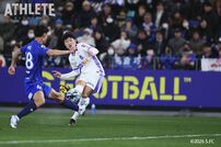 <div class="caption">長崎戦で広島加入後初ゴールをあげた鈴木章斗</div>