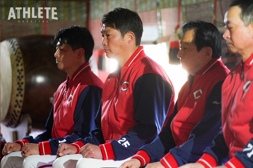 【2023カープキャンプ名場面】鵜戸神社で必勝祈願。運試しに恒例の『運玉投げ』も！