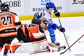 H.C.栃木日光アイスバックス 古橋真来が2ゴールの活躍も惜しくも届かず。HLアニャンに3対4で敗れる