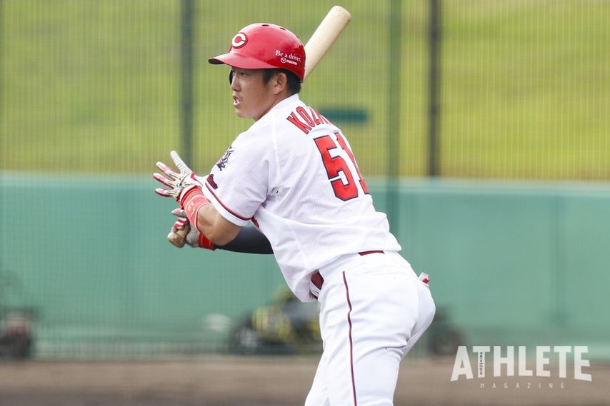 二軍で結果を残した小園海斗が今季初出場。「悔しい気持ちは忘れずにいたい」