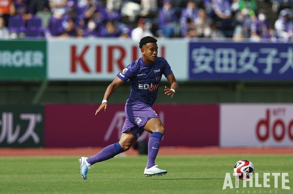 ㌠　ページ interview】「いまは、自分の成長を楽しみに感じられるようになってき