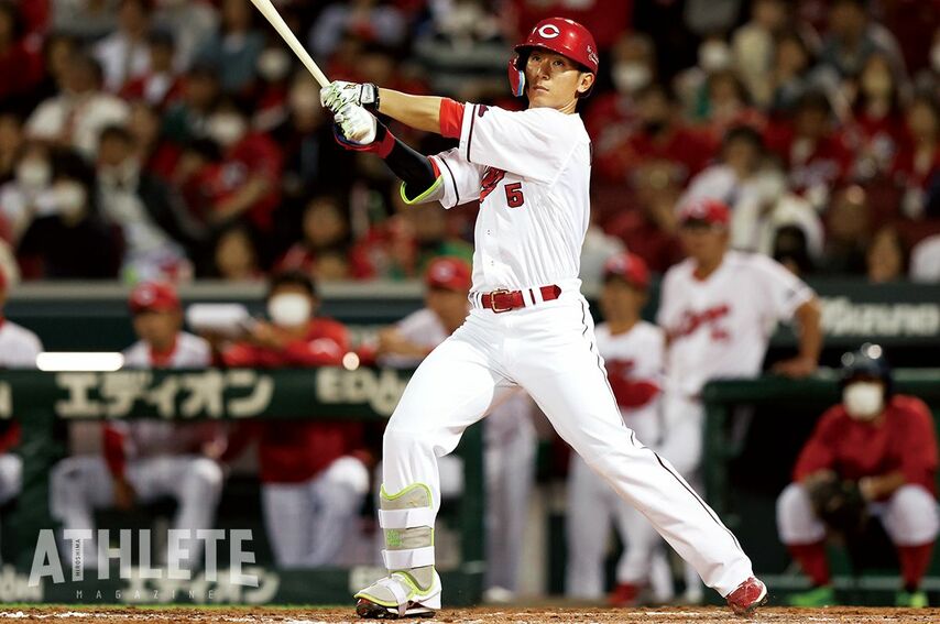 「追い込まれてからは『バットに当てればなんとかなる』と考えている」カープ西川龍馬の打撃理論