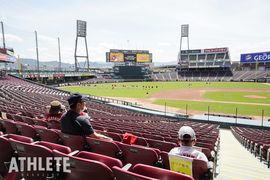 1年前とは正反対の事態に。カープを覆う新型コロナの猛威