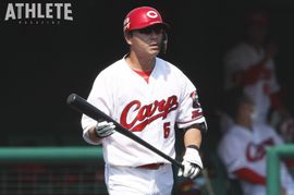 チーム最年長の長野久義に期待したいこれだけの理由。カープOBが提言するベテランの起用法