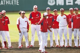 「カープは何かをやってくる。そんなプレッシャーを与えられるようにしたい」河田雄祐コーチが語っていた野球観