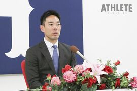 「来季は1年を通してたくさん打席に立つ」カープ・秋山翔吾が1億8000万の単年契約で更改