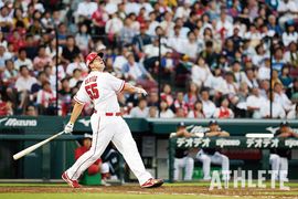 赤ゴジラからイメージが一変。エルドレッドも背負ったスラッガーの象徴【カープ背番号の系譜】