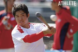 一軍捕手陣は高い壁であり手本。貪欲に、日々勉強を積み重ねるカープ・髙木翔斗