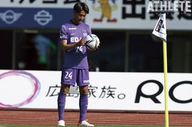 「自分が思った以上の適性を見抜いてもらえた」若きレフティー東俊希が語る“新生サンフレッチェ”の魅力【第2回】