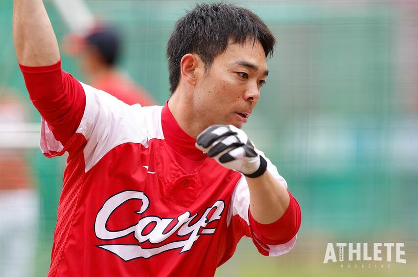 カープ移籍2年目、開幕から好調を維持する秋山翔吾。一流選手に共通する行動【カープOB・笘篠賢治コラム】