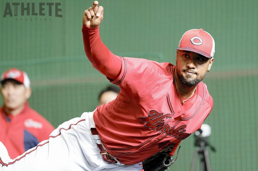 カープ・ドミンゲスが夫人の出産のため一時帰国。前日は延長12回に中継ぎ登板