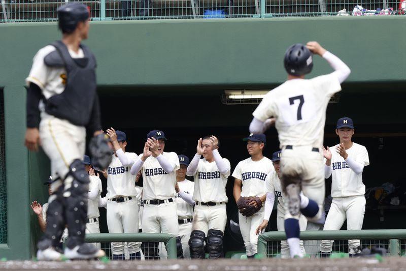 〈高校野球広島大会〉広島商業、盈進、近大福山、尾道がベスト4進出|other|編集部コラム|アスリートマガジンWEB 〈高校野球広島大会〉広島商業、盈進、近大福山、尾道がベスト4進出|other|編集部コラム|アスリートマガジンWEB