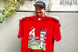 我善導の“週刊”カープTシャツコレクション～92枚目～2018年にプロ野球記録を樹立！快速左腕・フランスアの来日初勝利を祝った1枚