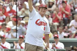 カープ初優勝を決定づけた伝説の3ラン。伝説の助っ人ゲイル・ホプキンスが振り返る1975年