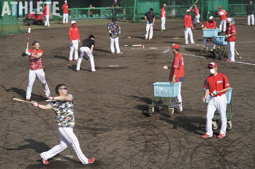 カープ伝統の“つなぐ攻撃”復活へ。日本シリーズ3戦目での中村悠平の一打に隠されたヒント＜カープOB・笘篠賢治が見た日本シリーズ＞<br />