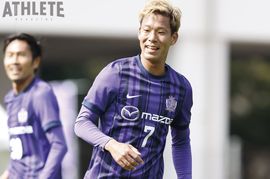 【野津田岳人インタビュー#3】背番号7を背負う覚悟。“ラストチャンス”と思うことで吹っ切れた<br />