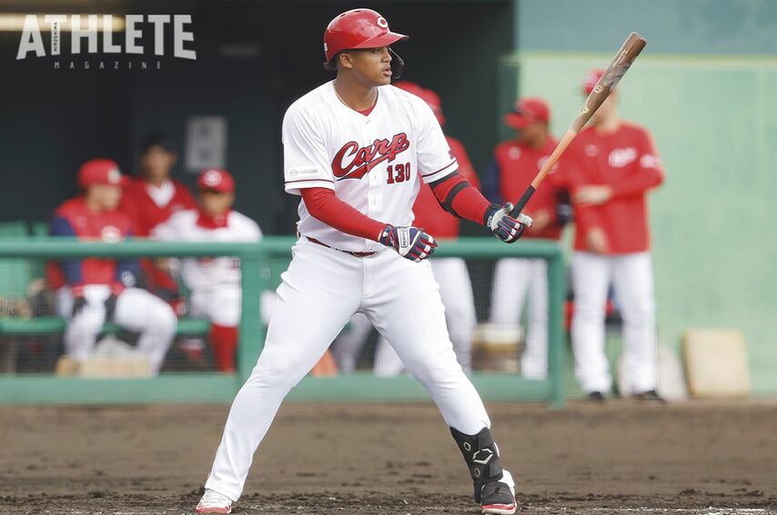 <div class="caption">昨季は公式戦初本塁打をマーク。支配下登録に向け日々汗を流すラミレス</div>
