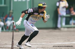 栃木ゴールデンブレーブス川﨑宗則が契約更新。選手兼任でテクニカル