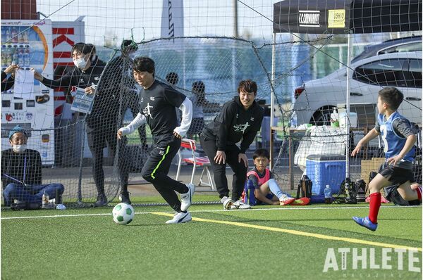 佐藤寿人 ・エースの証言〜清水航平〜】下積み時代を経たからこそ、選手の気持ちを理解できる主導者にもなれるはず。《後編》｜sanfrecce｜編集部コラム｜アスリートマガジンWEB