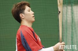 「結果を残さないと勝てない」西川龍馬の主力としての自覚を深めた、チームの予期せぬアクシデント