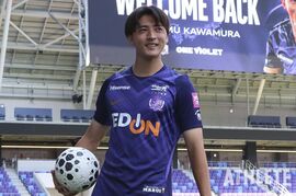 【J1広島】川村拓夢が加入会見。「この２年間、サンフレッチェの試合は見なかった」と語る裏にあった広島愛