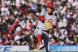 「先にマウンドを降りたら負け」そう信じて腕を振り続けたカープのレジェンド左腕が明かす、最多奪三振獲得の裏側