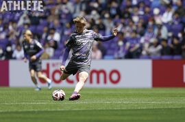 「いまでもボランチは難しい」自身の〝欲〟は消してプレーしていると語る、サンフレッチェ・満田誠の今シーズン