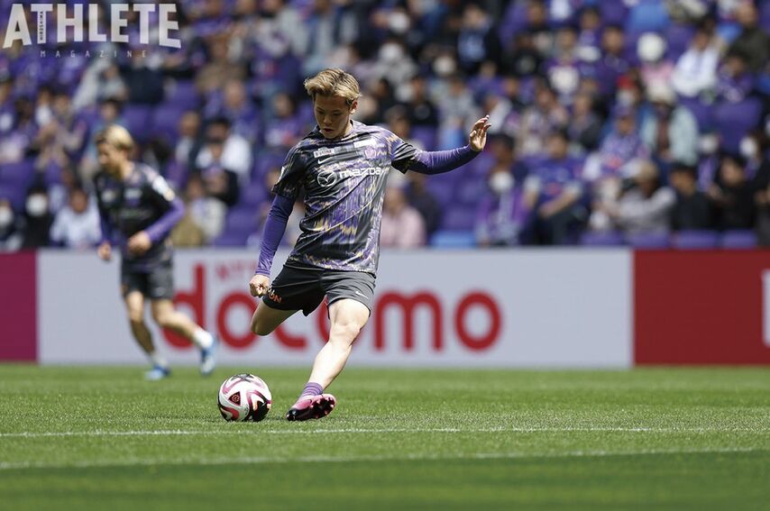 「いまでもボランチは難しい」自身の〝欲〟は消してプレーしていると語る、サンフレッチェ・満田誠の今シーズン