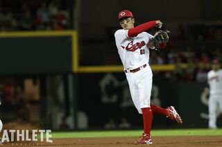入手能！カープ緒方選手直筆サイン1996年 三井ゴールデングラフ賞