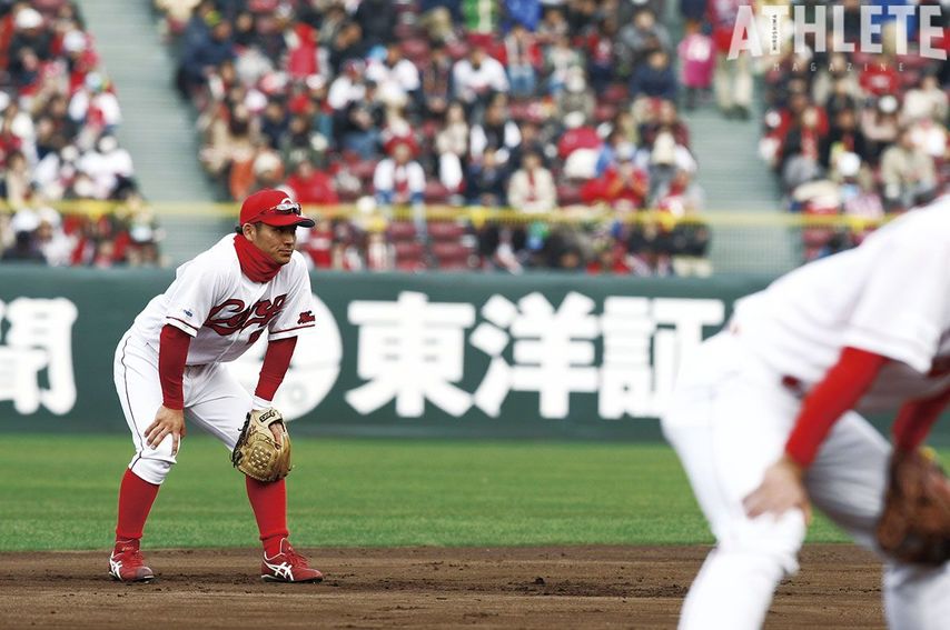 <div class="caption">都市対抗野球出場回数25回。社会人野球の名門・JR東日本で、1年目から遊撃のレギュラーの座をつかんだ田中広輔。</div>