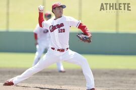 勝負の育成3年目。カープの大卒右腕・杉田健が、野村コーチのもとで感じた確かな手応え