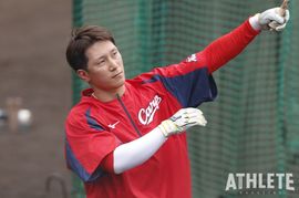 逆方向への力強い打球が増えた秘密とは。カープOB笘篠賢治氏が西川龍馬の進化した打撃を解説<br />