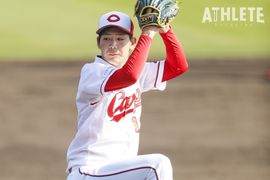 気になるサウスポーの存在。ポーカーフェイスに隠された燃えるハート【カープ期待のルーキー】