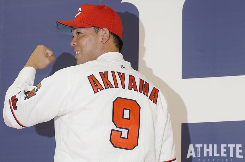 カープに電撃加入した秋山翔吾は日本で再び羽ばたくことができるか。