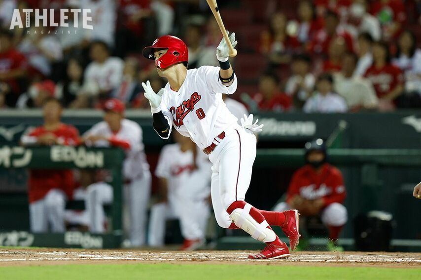 4番・西川龍馬不在時にチームを支えた上本崇司。全員野球でV争いに喰らいつけるか？＜カープOB・笘篠賢治の視点＞