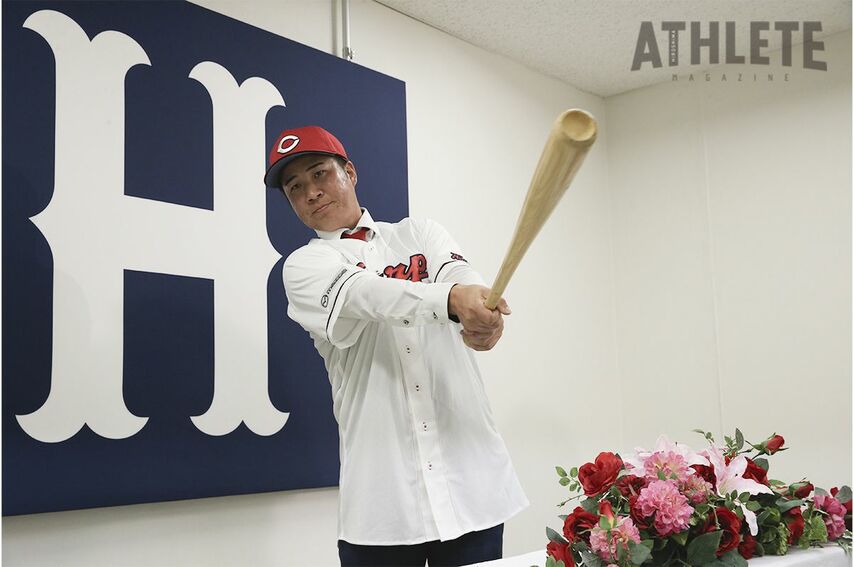 「『やってやろう』という気持ち」現役ドラフトでカープ加入の山足達也が会見。昨季はオリックスで43試合に出場