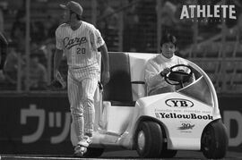 初代はカープファンに愛された『ロボコン』。のちに二代目、三代目が登場したリリーフカーの歴史