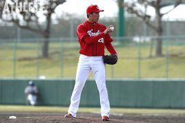 チームトップタイの登板数に驚異の防御率0点台。侍ジャパンに選出されたカープ栗林良吏のブレない儀式<br />