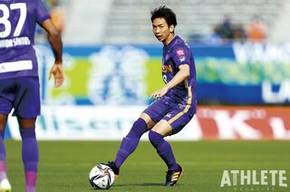 現・サンフレッチェ広島レジーナコーチが背負い、海外へと羽ばたいたMF