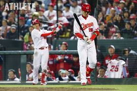 「あの打席で自分のスイッチが完全に入った」。新井貴浩が語る、カープ復帰後初打席の思い出（後編）