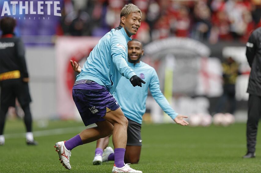 「エディスタには、最後まで慣れることはなかった」幸せを噛み締めたサンフレッチェ復帰。野津田岳人が語っていた広島愛