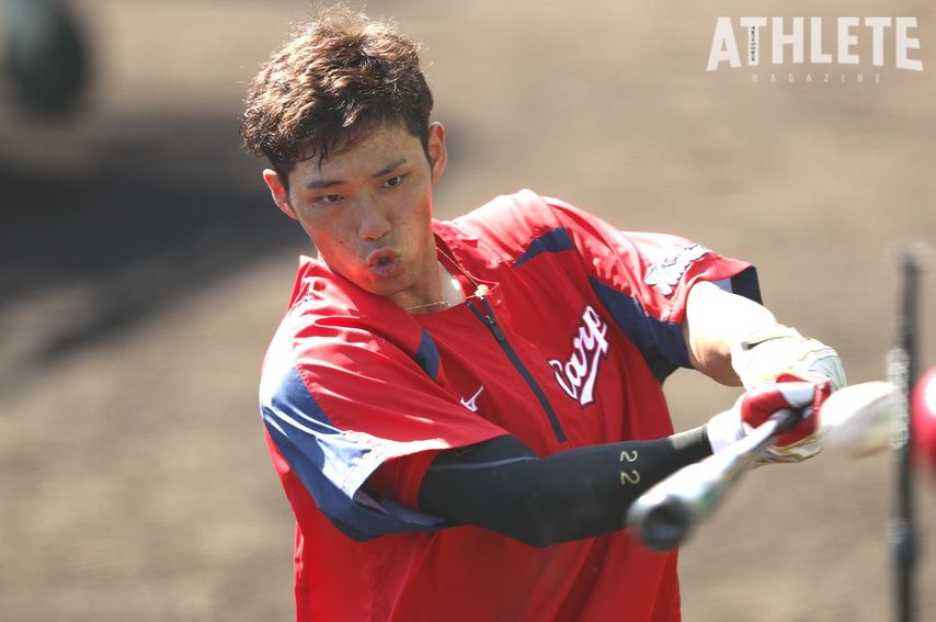 相乗効果が生んだ中村奨成のプロ初本塁打。ライバル坂倉将吾の一塁手としての役割にも注目。カープOB笘篠賢治氏がリーグ戦再開後の戦いを振り返る